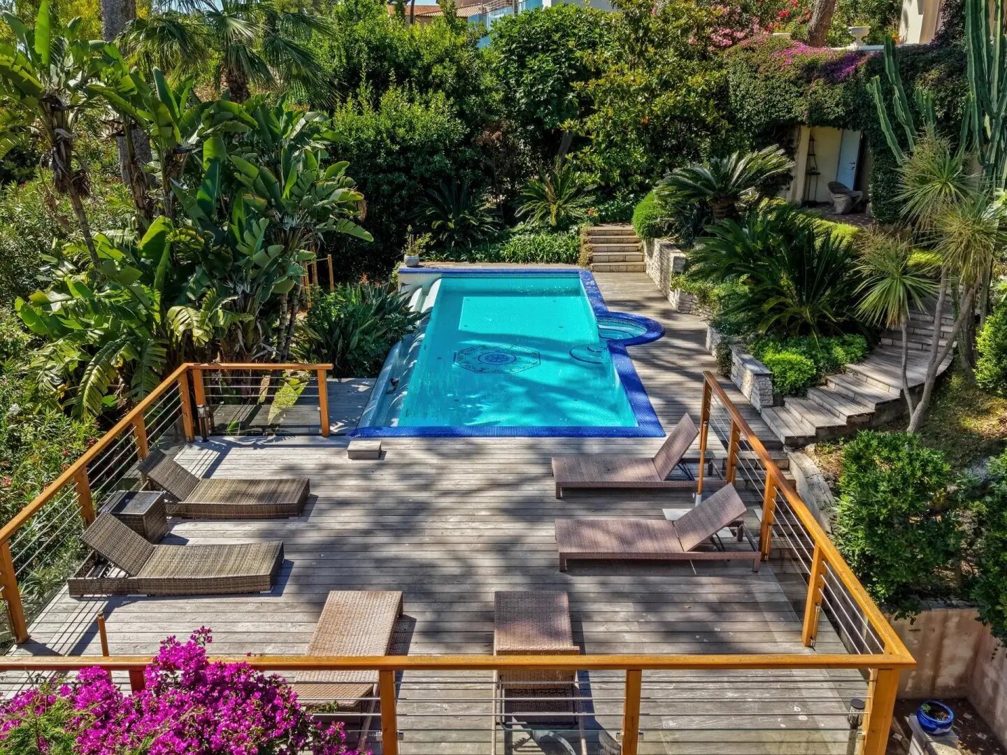 Maison à louer, 250m², Antibes