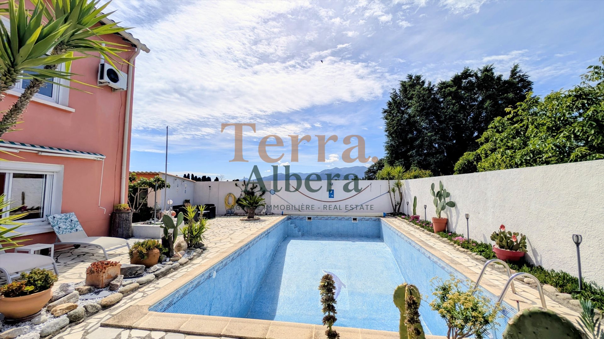 Maison à vendre, 160m², Ortaffa