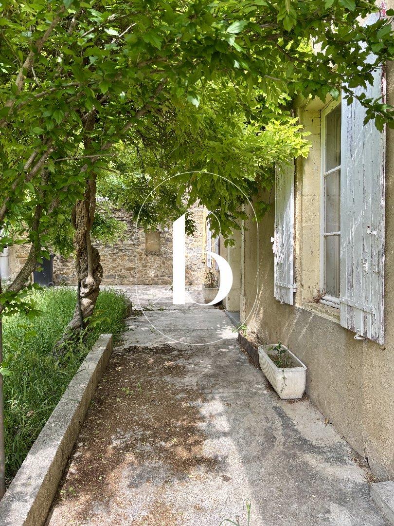 Maison à vendre, 161m², Laudun-l'Ardoise