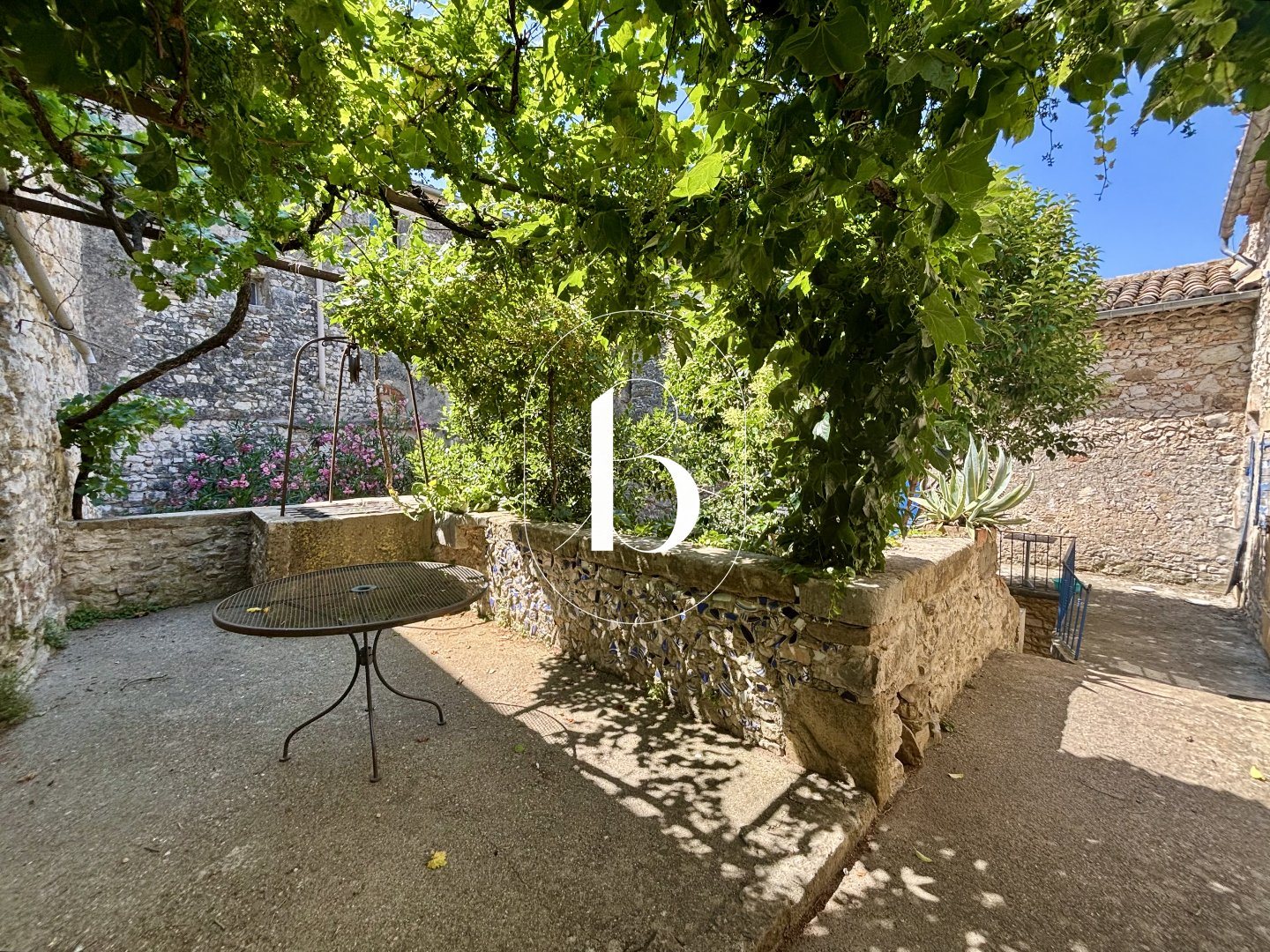 Maison à vendre, 300m², Uzès