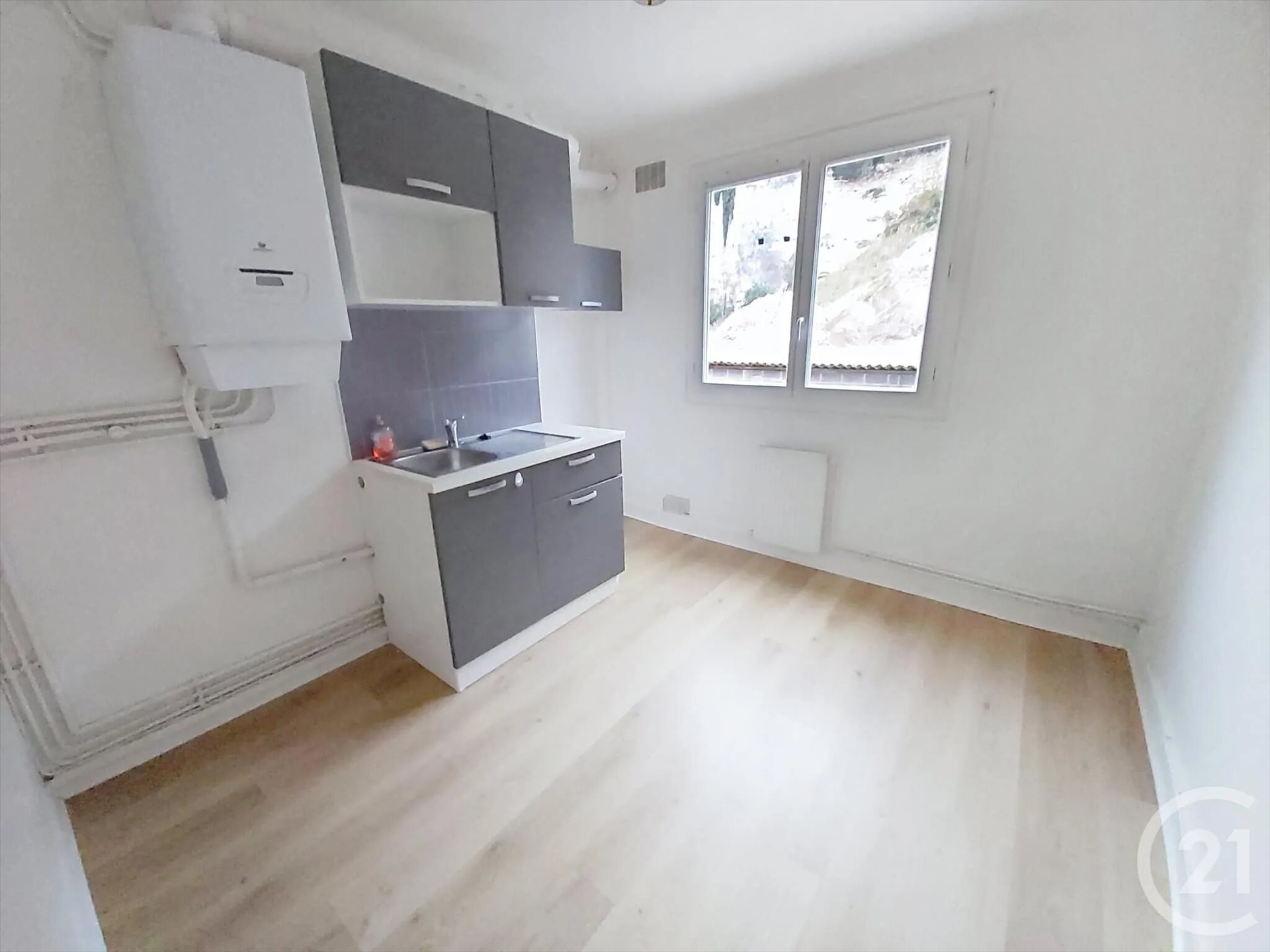 Appartement à louer, 45m², Canteleu