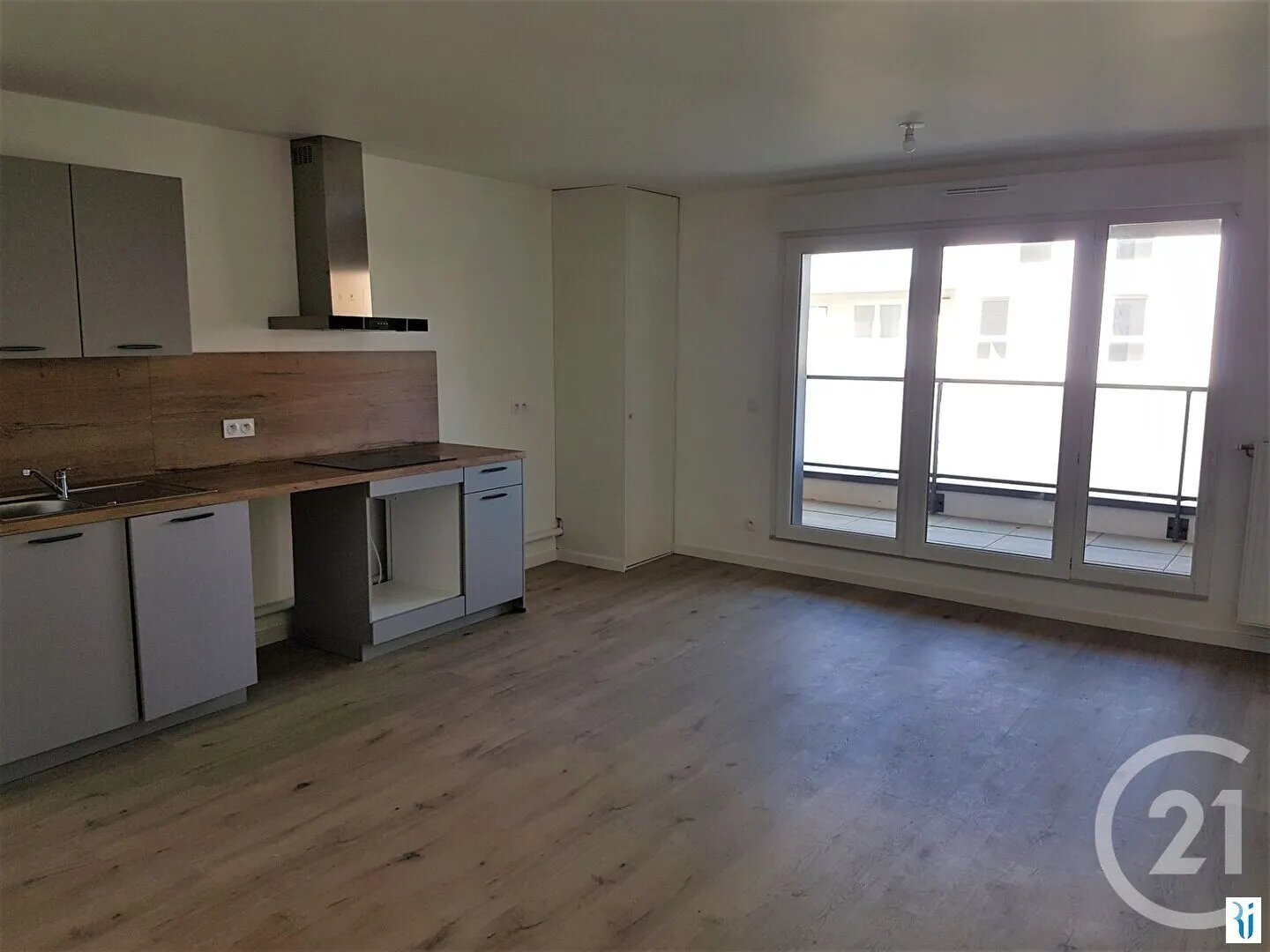 Appartement à louer, 68m², Mont-Saint-Aignan
