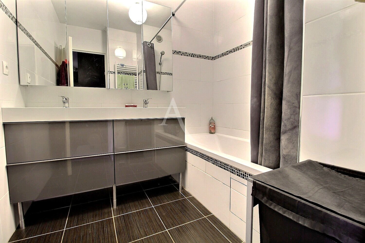 Appartement à vendre, 87m², Élancourt