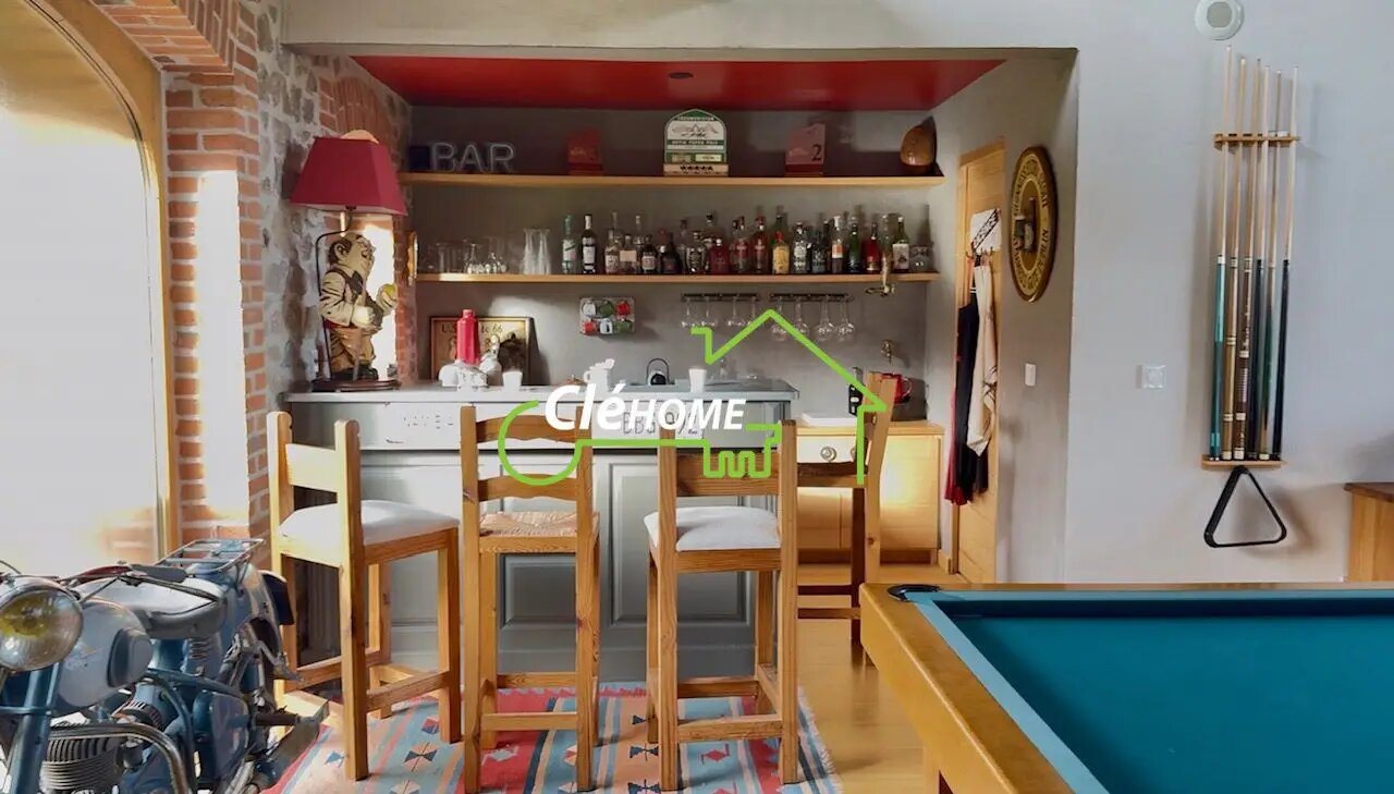 Maison à vendre, 283m², Saint-Clément-les-Places