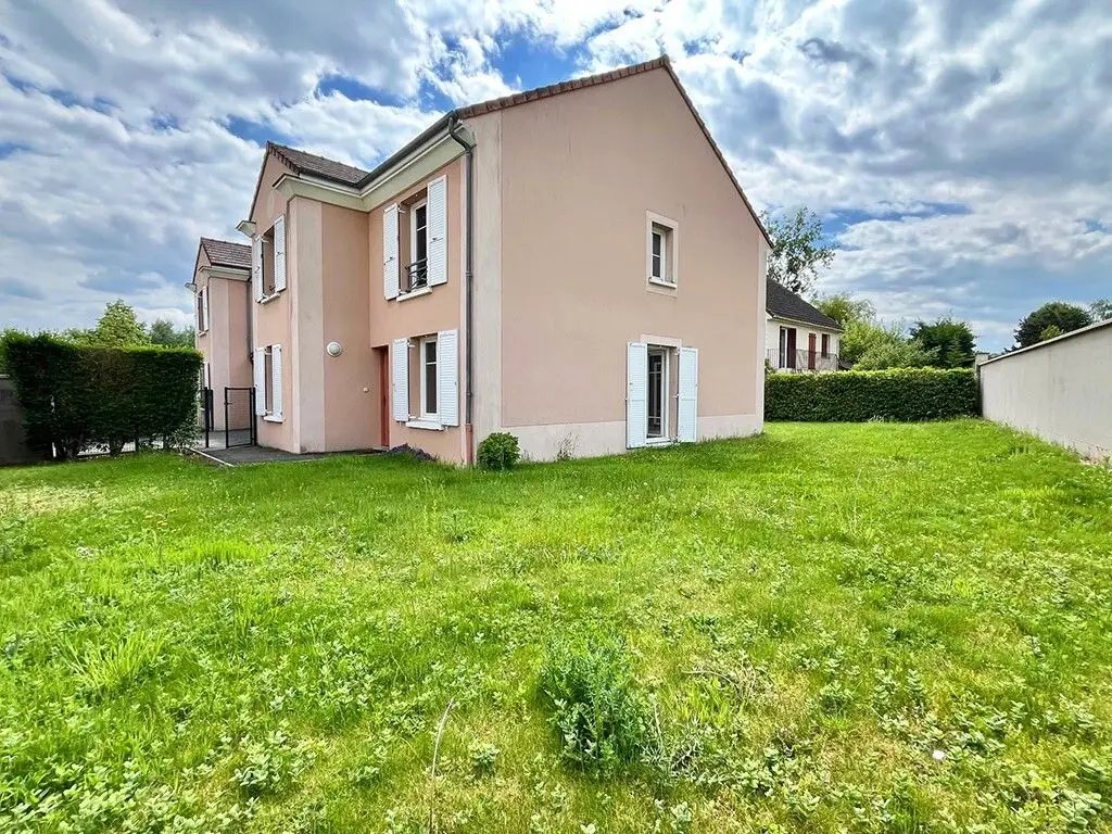 Maison à vendre, 136m², Fontenay-lès-Briis