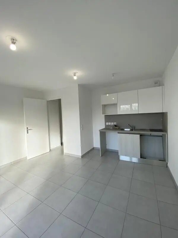 Appartement à louer, 23m², L'Haÿ-les-Roses