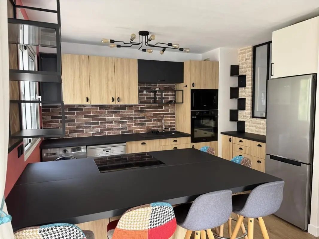 Appartement à louer, 42m², Courbevoie