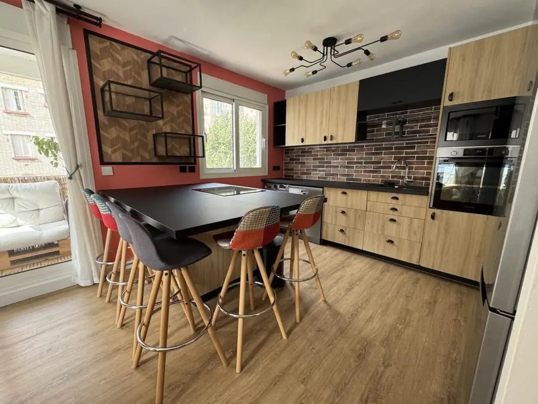 Appartement à louer, 42m², Courbevoie