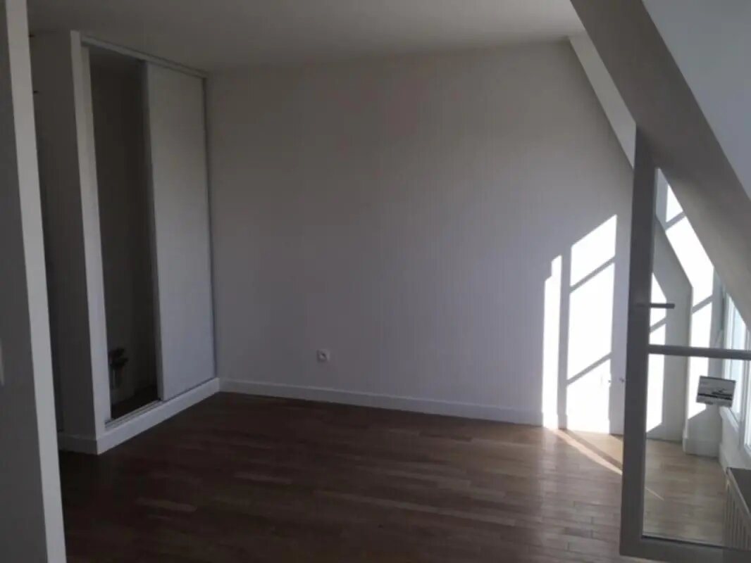 Appartement à louer, 26m², Le Plessis-Robinson