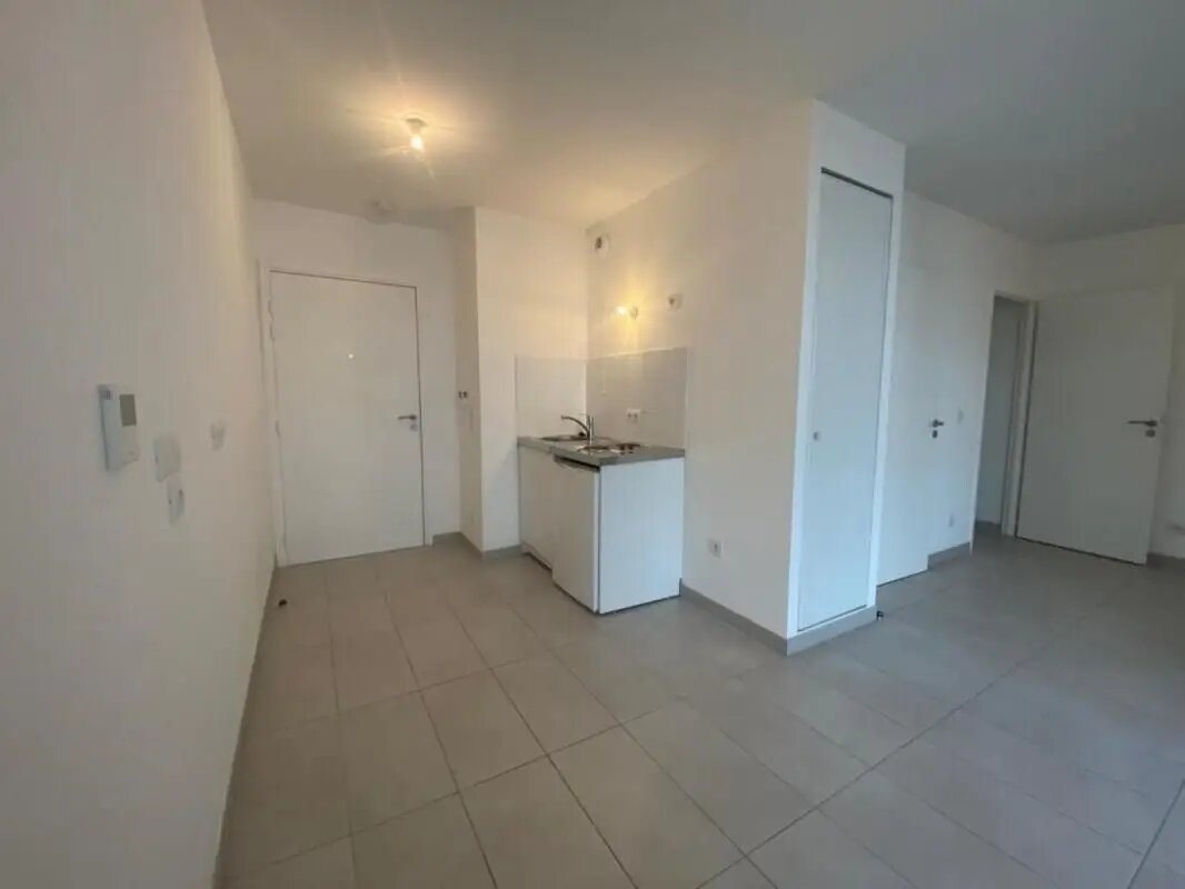 Appartement à louer, 29m², Maisons-Alfort