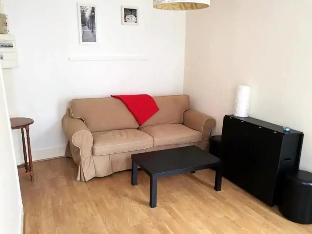 Appartement à louer, 27m², Chaville