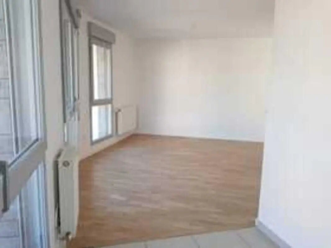 Appartement à louer, 28m², Bures-sur-Yvette
