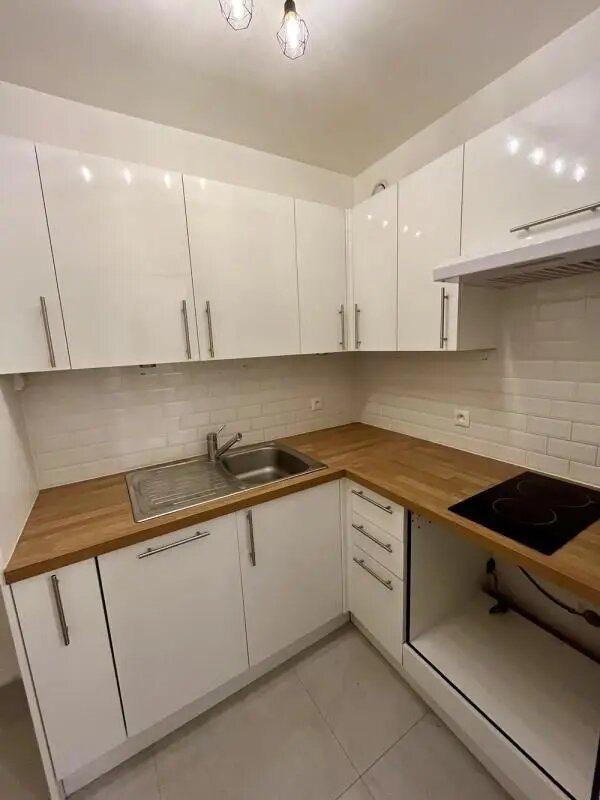 Appartement à louer, 29m², Paris 17ème
