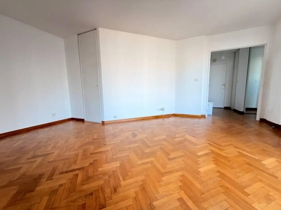 Appartement à louer, 49m², Issy-les-Moulineaux