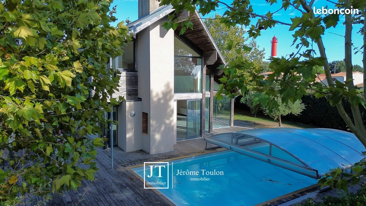 Maison à vendre, 385m², Saint-Palais-sur-Mer