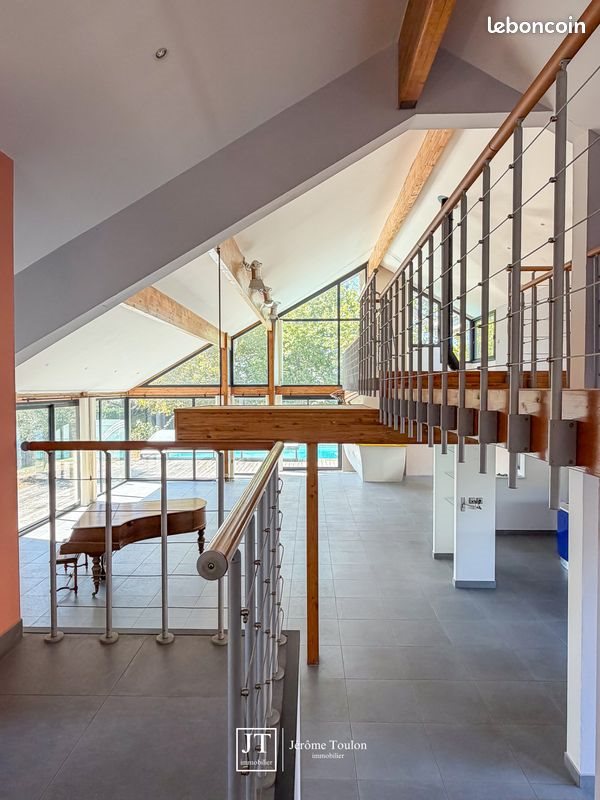 Maison à vendre, 385m², Saint-Palais-sur-Mer