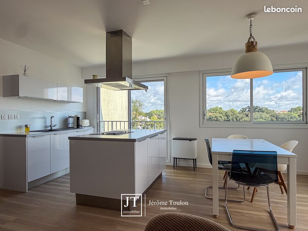 Appartement à vendre, 73m², Saint-Palais-sur-Mer