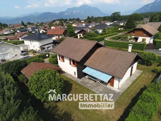 Maison 4 pièces 98 m² · à La Roche-sur-Foron · 98 m² · 495 000 €