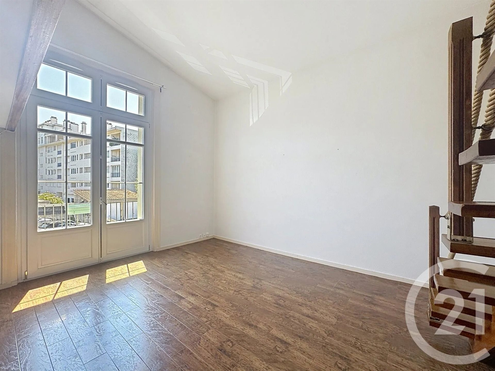 Appartement à louer, 58m², Bordeaux