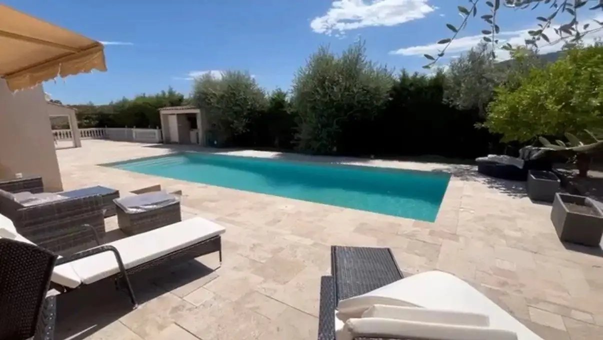 Maison à vendre, 181m², La Roquette-sur-Siagne