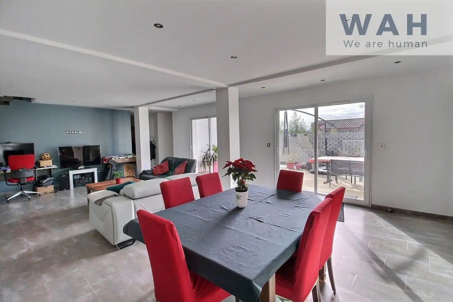 Maison à vendre, 170m², Vailhauquès