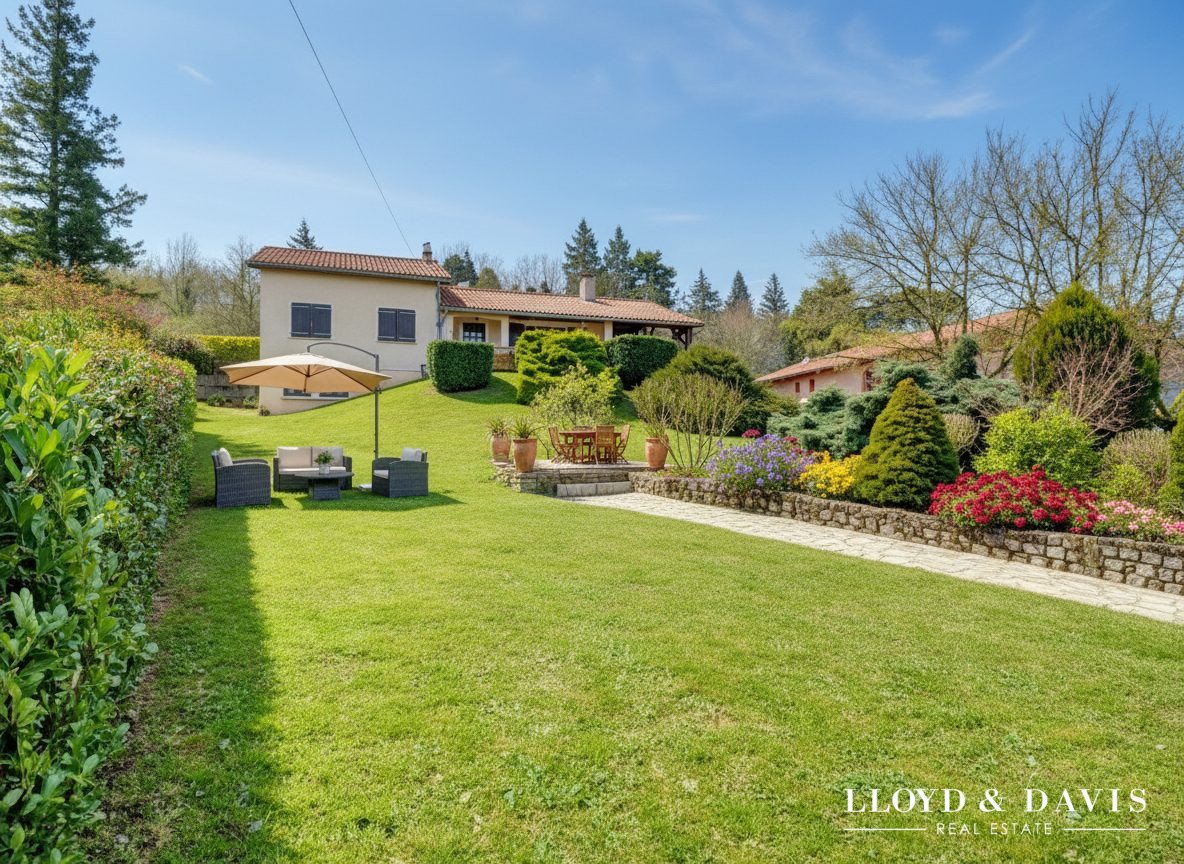 Maison à vendre, 125m², Luzinay
