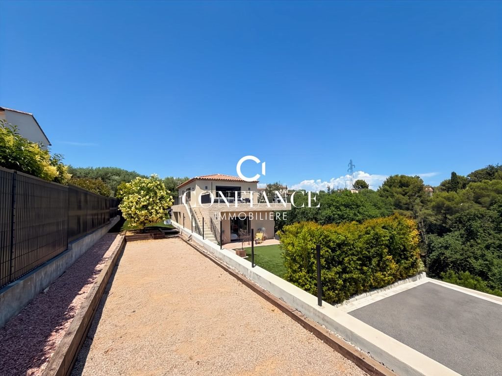 Maison à vendre, 121m², La Gaude