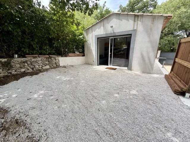 Maison à louer, 31m², Eguilles
