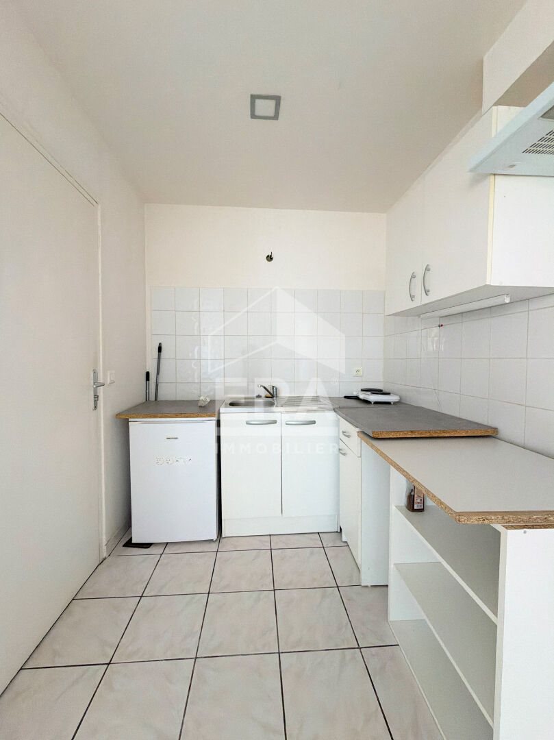 Appartement à louer, 35m², Le Puy-Sainte-Réparade