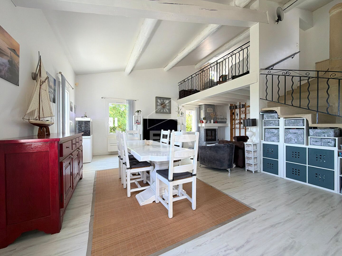 Maison à vendre, 164m², Villelaure