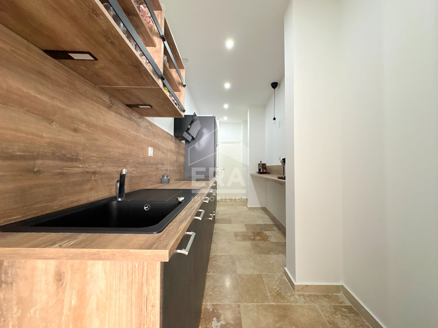 Appartement à louer, 68m², Meyrargues