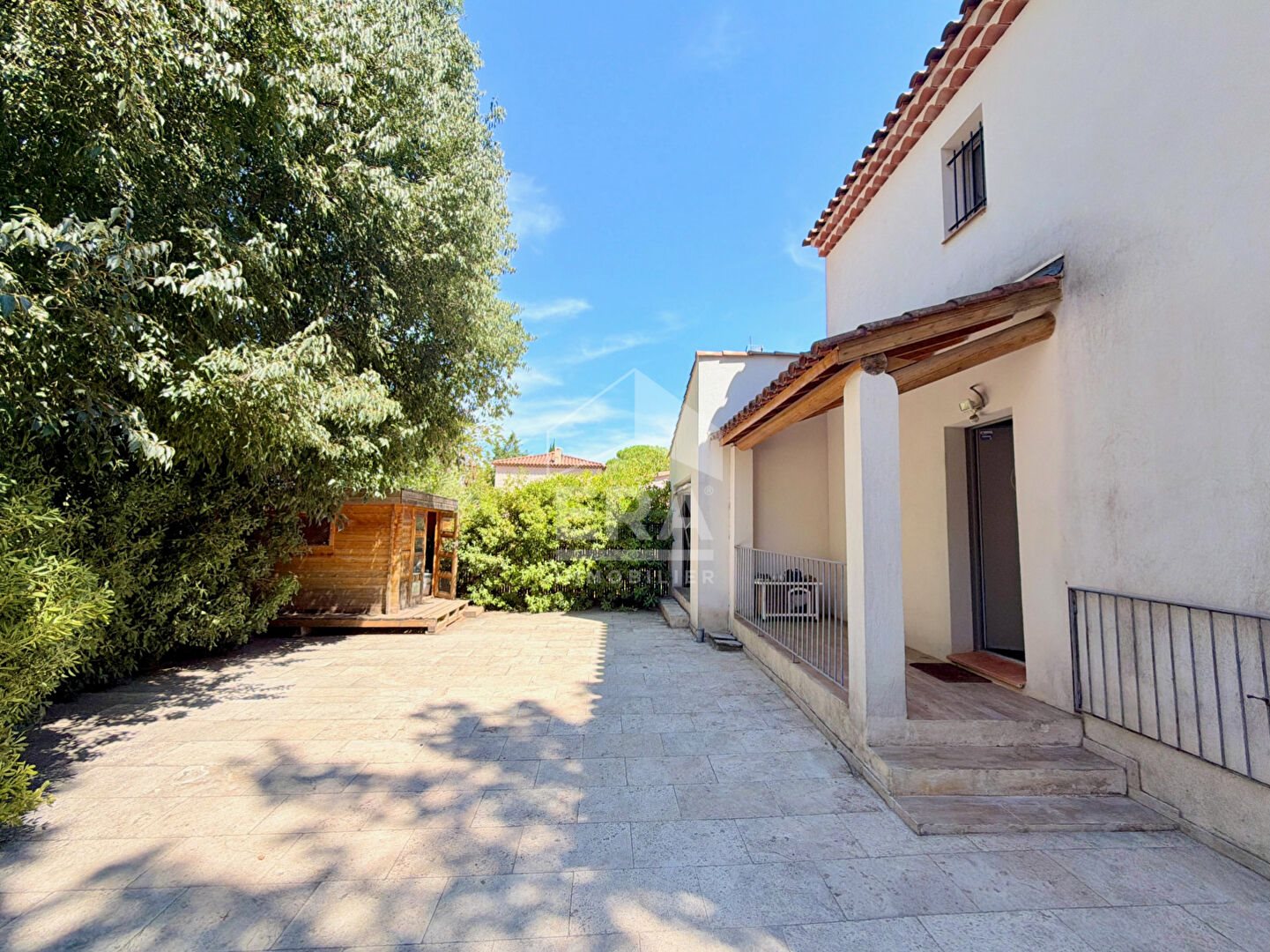 Maison à vendre, 105m², Peyrolles-en-Provence