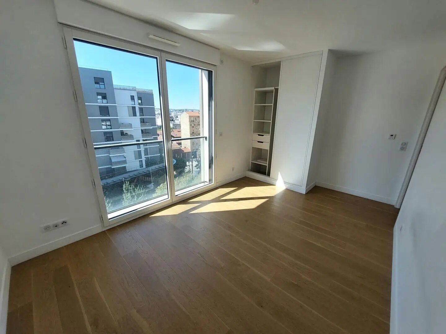 Appartement à louer, 80m², Issy-les-Moulineaux