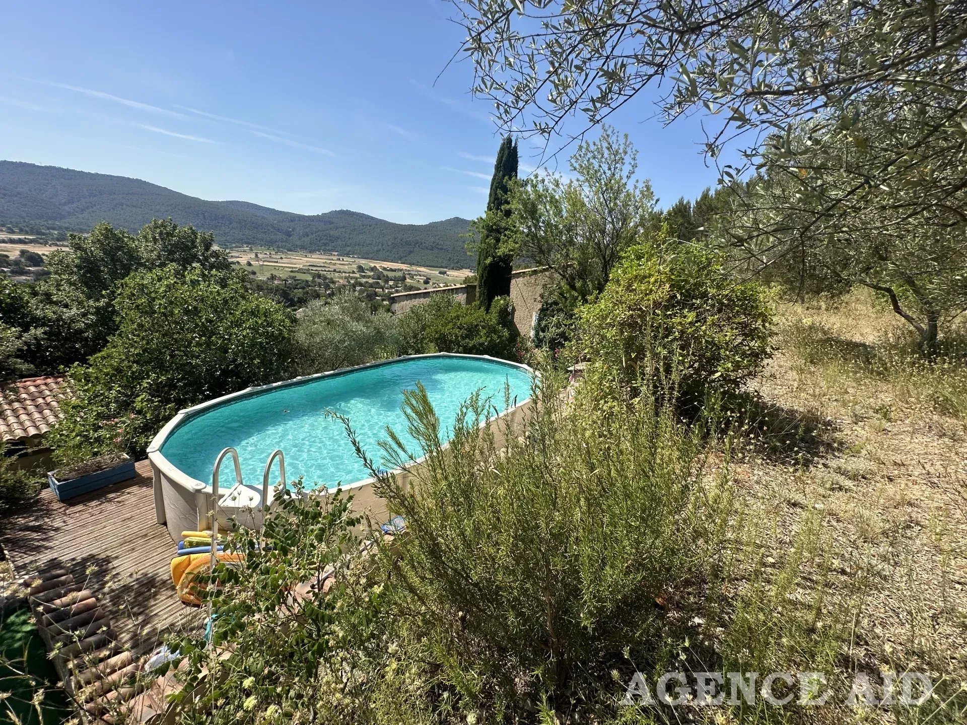 Maison à vendre, 211m², Cuges-les-Pins