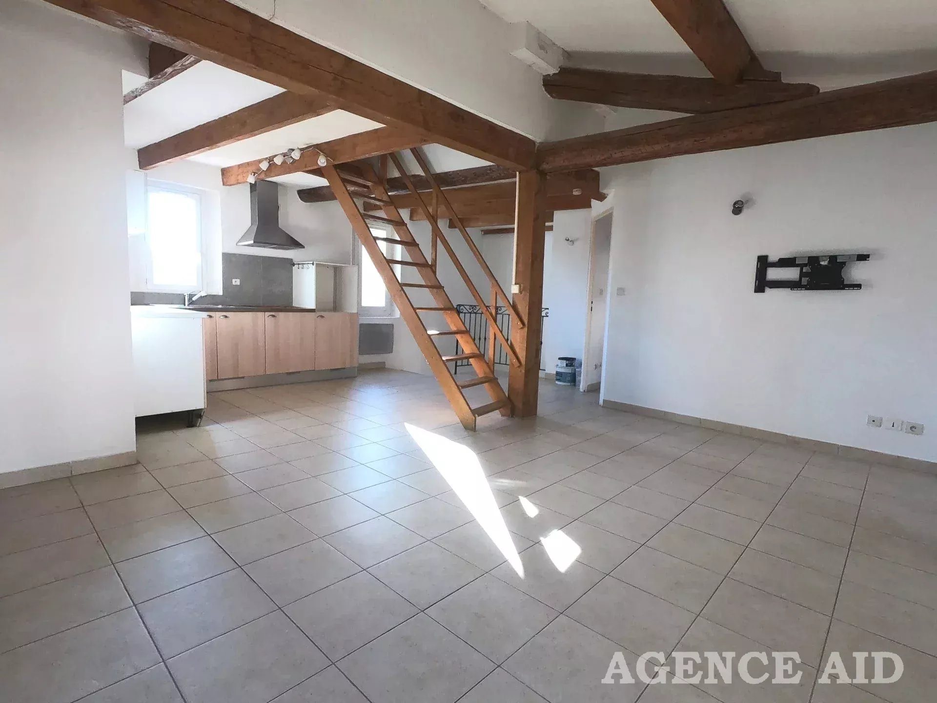 Appartement à vendre, 66m², Cuges-les-Pins