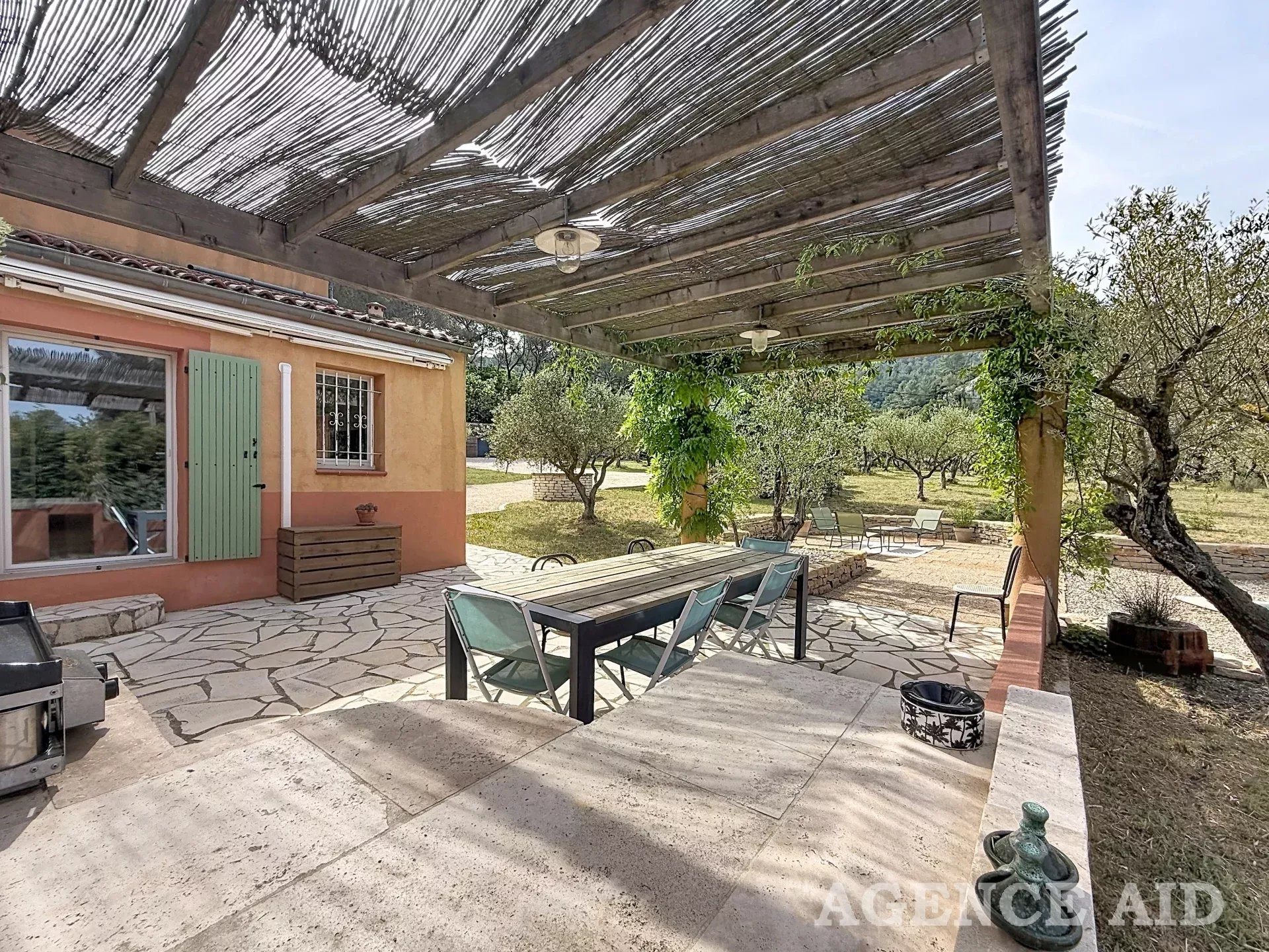 Maison à vendre, 108m², Cuges-les-Pins