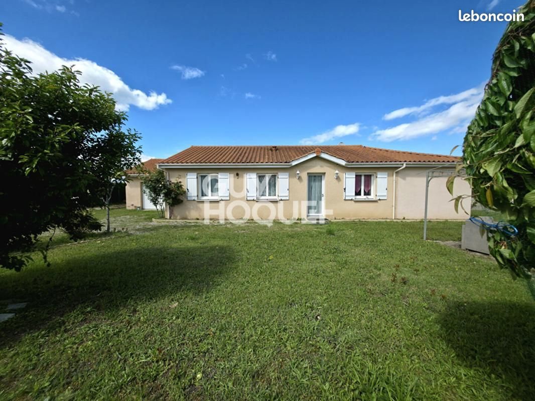 Maison à vendre, 121m², Montverdun