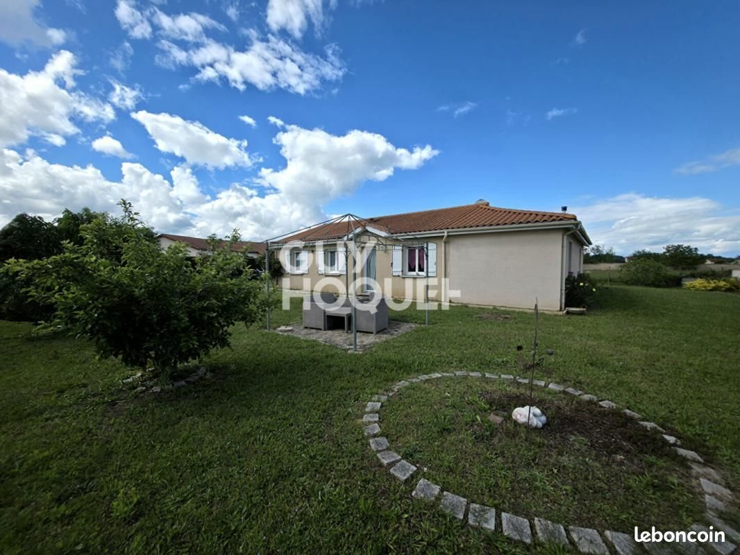 Maison à vendre, 121m², Montverdun