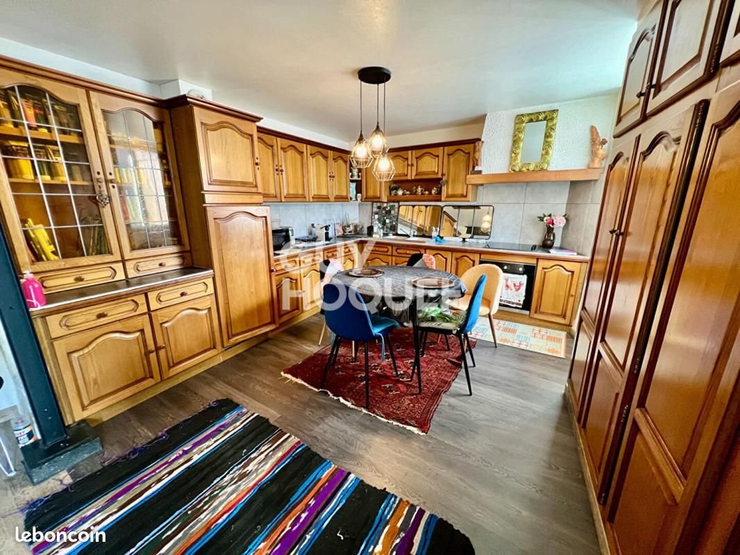 Maison à vendre, 99m², Feurs