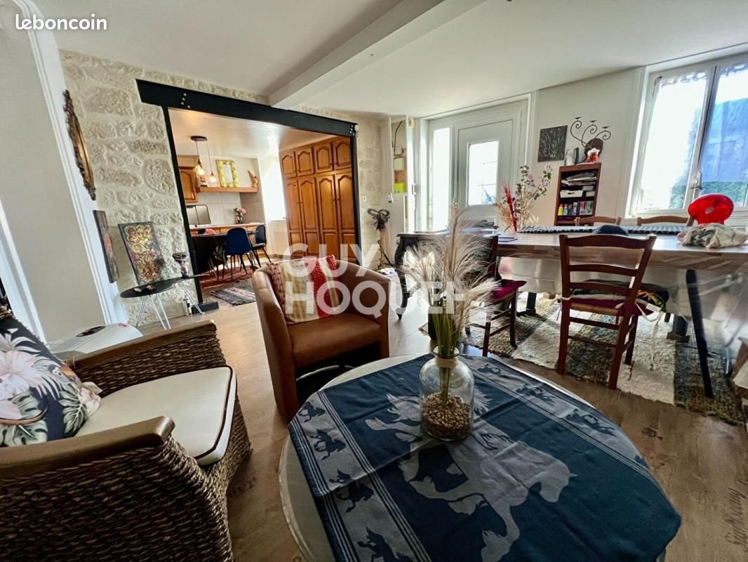 Maison à vendre, 99m², Feurs