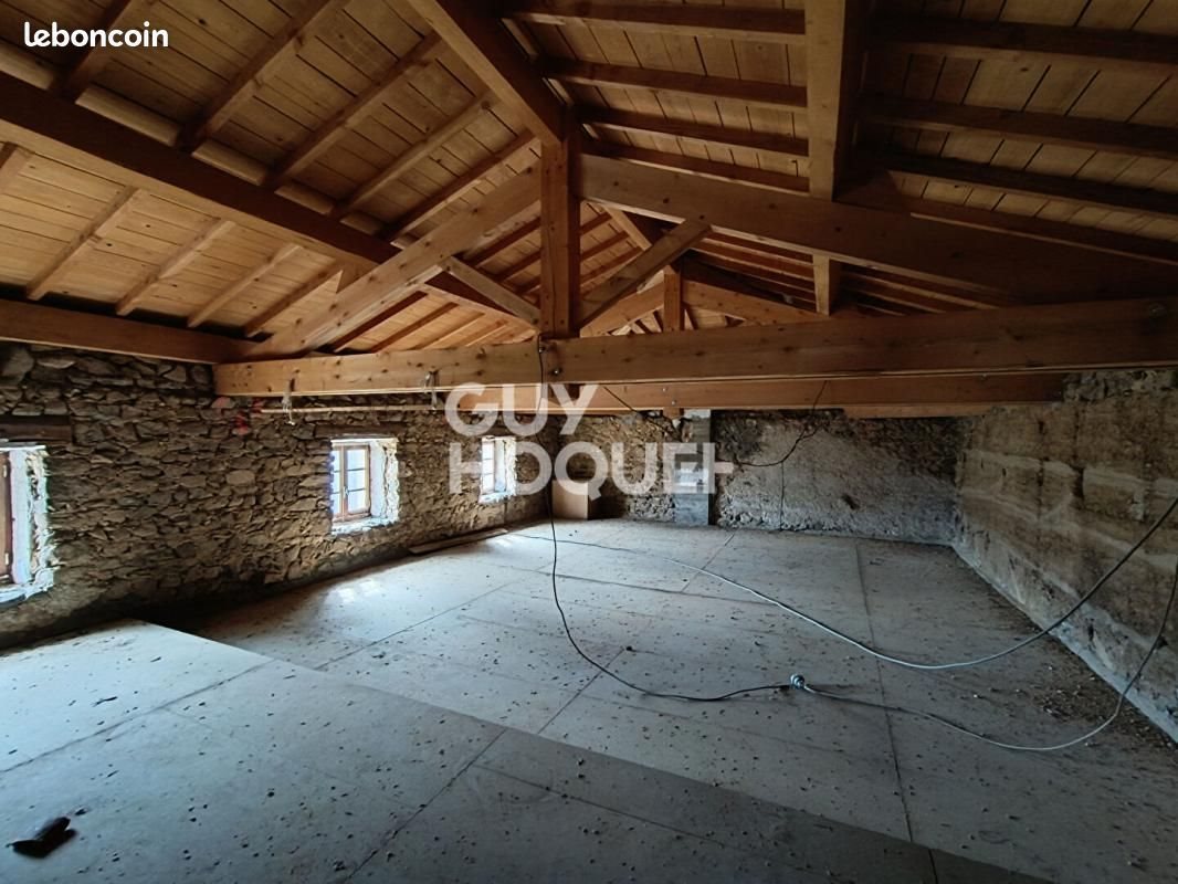 Maison à vendre, 181m², Noirétable