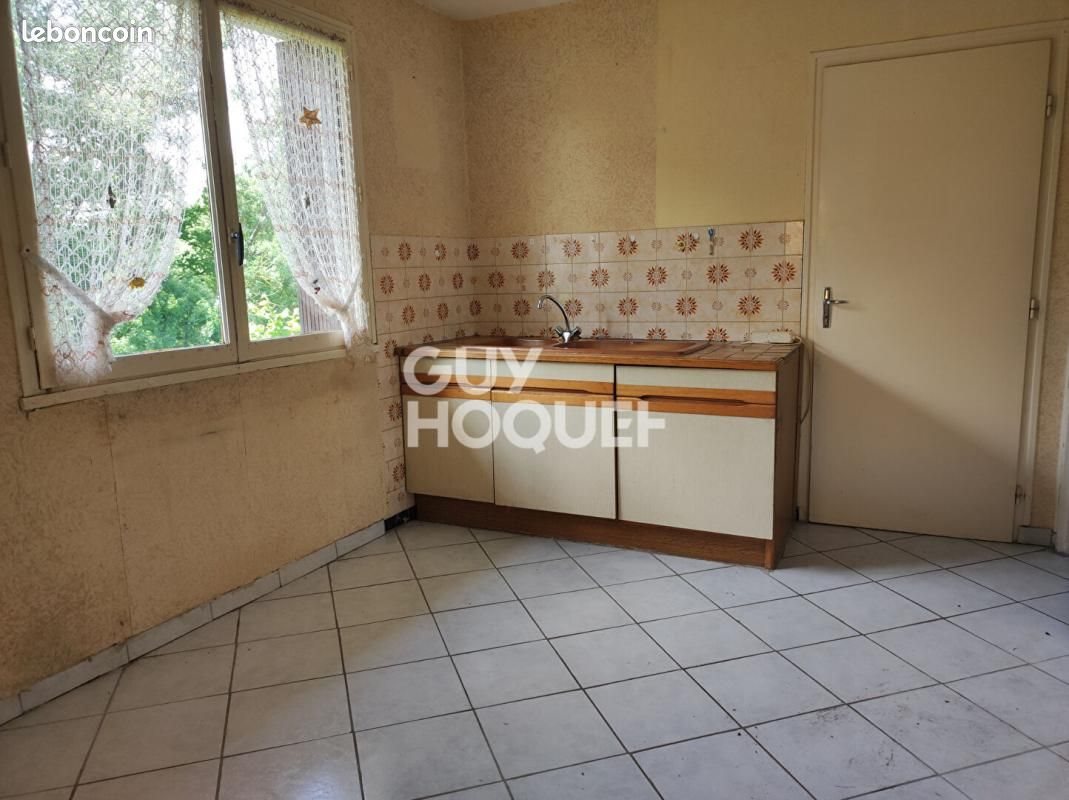 Maison à vendre, 330m², Bussy-Albieux