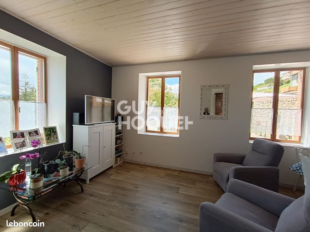 Maison à vendre, 96m², Saint-Georges-en-Couzan