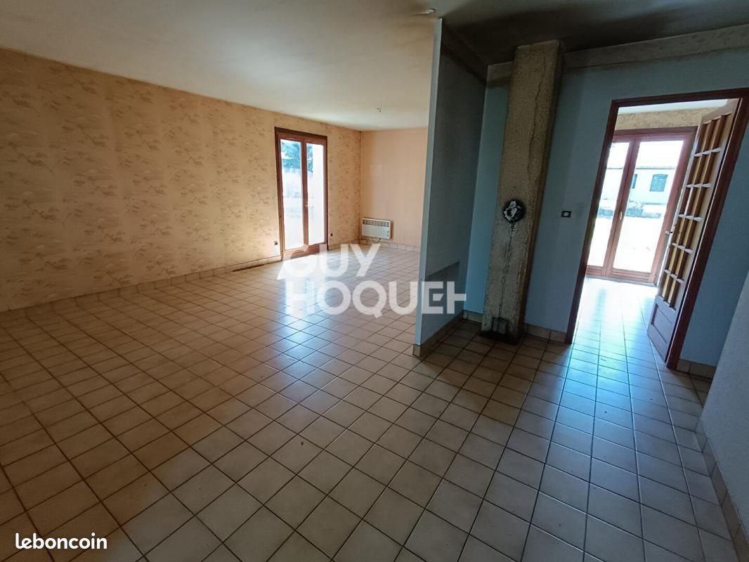 Maison à vendre, 85m², Nervieux
