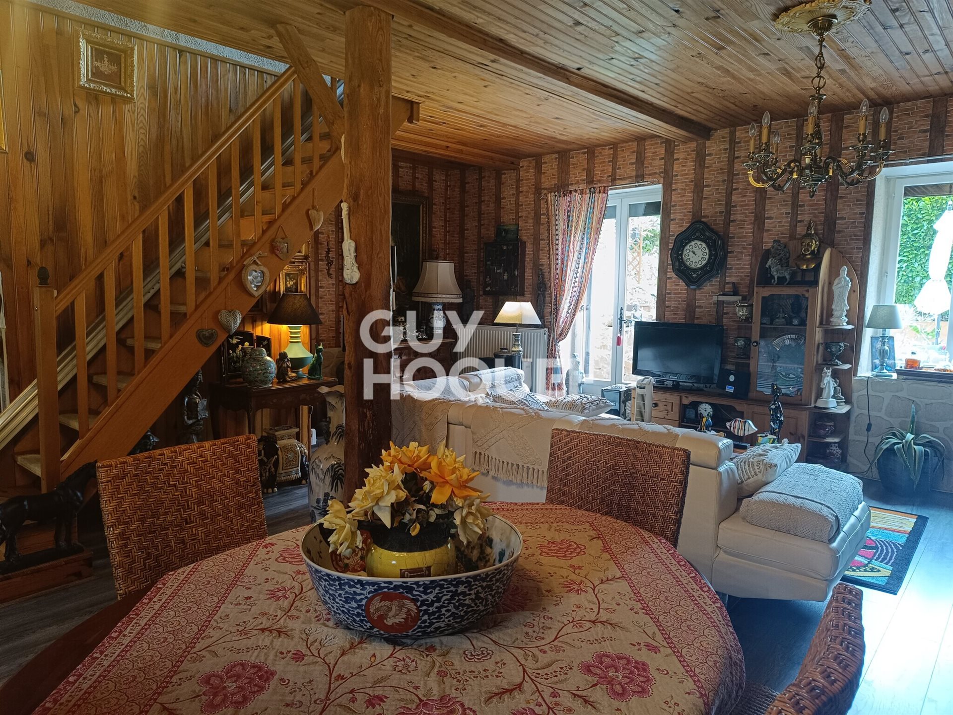 Maison à vendre, 197m², Sail-sous-Couzan