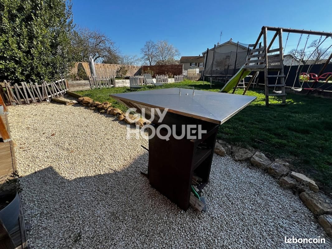 Maison à vendre, 75m², Feurs