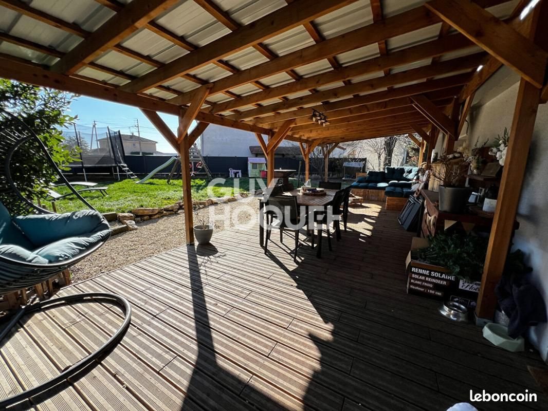 Maison à vendre, 75m², Feurs