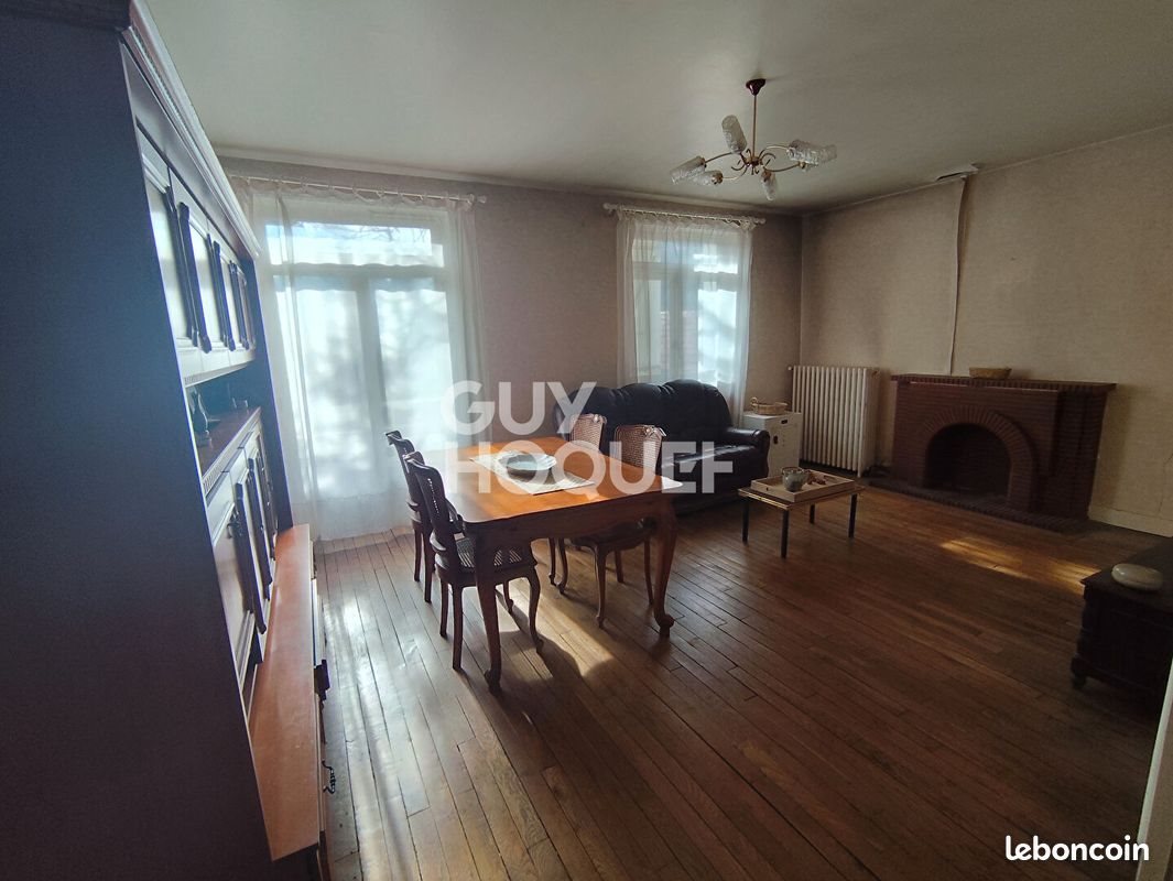 Maison à vendre, 120m², Chalmazel