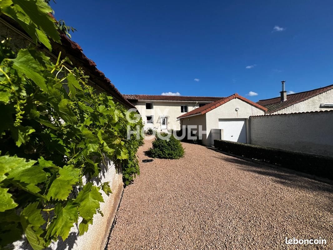Maison à vendre, 86m², Feurs