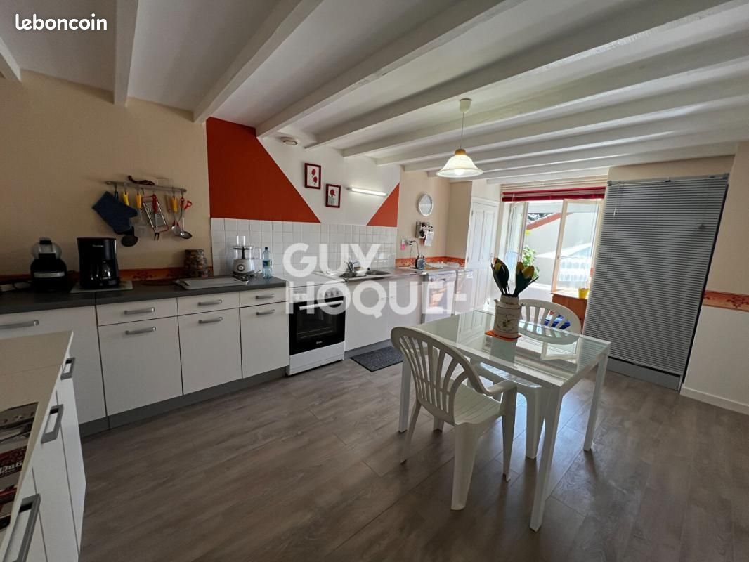 Maison à vendre, 86m², Feurs